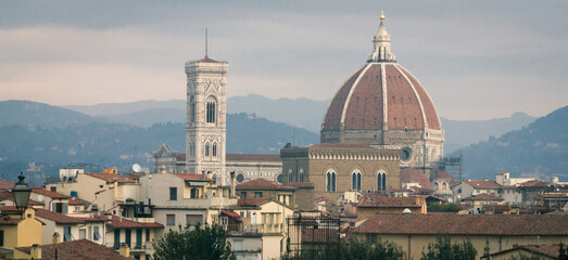 Fototapeta premium View of the Cathedral of Santa Maria del fiore