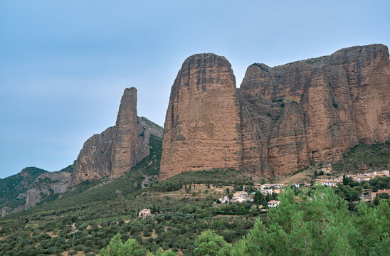 Panoramic view of the village of Riglos with the Mallos de Riglos, province of Huesca, Aragon, Spain.