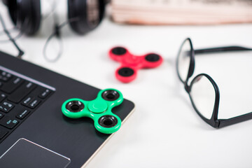 Fidget spinner toy