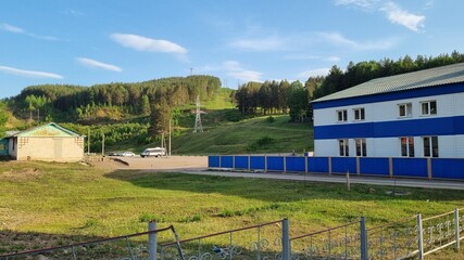 Obraz premium house in the mountains