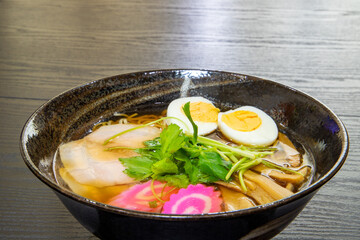 しょう油みつばラーメン