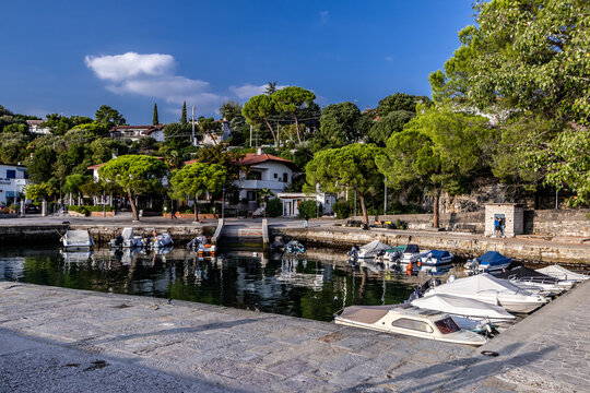 Hafen von Duino