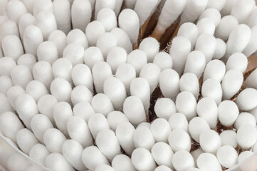 Close up on tops of cotton buds.