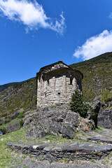 Fototapeta na wymiar Andorra - Encamp - Kirche Sant Romà de les Bons