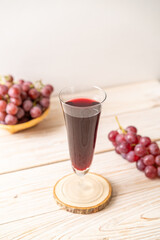 fresh grape juice