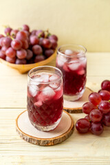 fresh grape juice