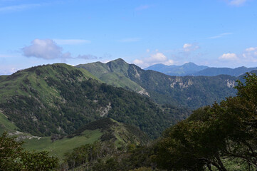 四国で最も美しい山「三嶺」の秋