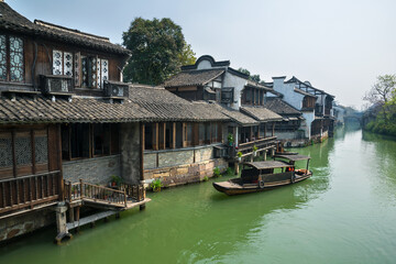Waterfront houses in Wuzhen Xizha Scenic Area,
Wuzhen is a 1300-year-old water town, a national 5A scenic area