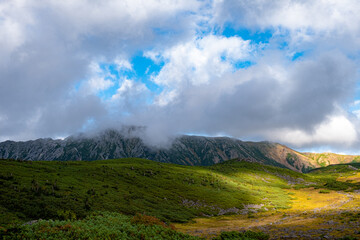 雲が流れてゆく