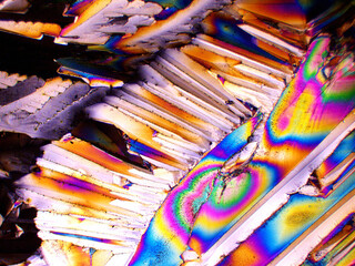 #2 CrystalArt Photomicrography +pol 4x magnification.
