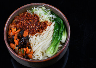 Shaanxi oil sprinkled noodles