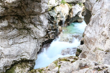 Wasserfall Felsen Kroatien Langzeitbelichtung Wildwasser Gischt