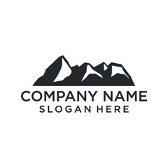 Fototapeta na wymiar Mountain logo design