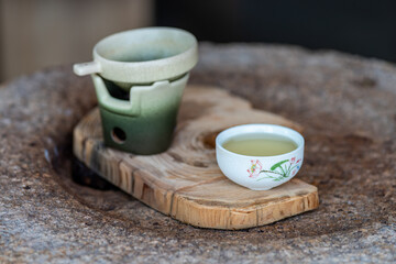 Brewing process and apparatus of Chinese Kung Fu Tea