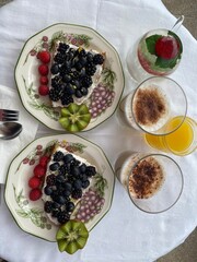 DESAYUNO EN LA TERRAZA