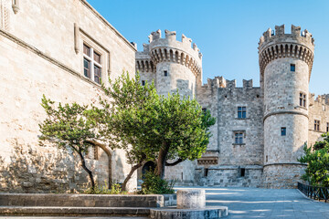 Medieval castle in old town of Rhodes, Greece - obrazy, fototapety, plakaty