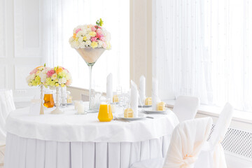 wedding table setting