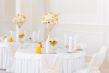 wedding table setting