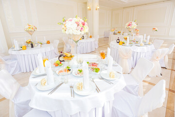 wedding table setting