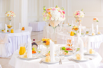 wedding table setting