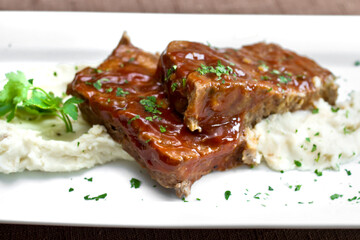 Sous Vide Meatloaf with Barbeque Sauce and Mashed Potatoes