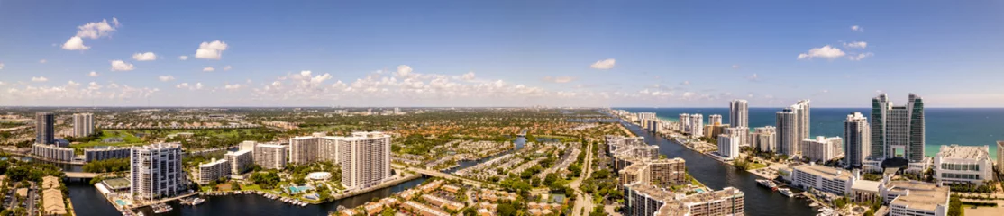 Foto op Canvas Aerial panorama Hollywood Florida USA © Felix Mizioznikov