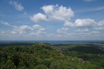 スリランカ　仏教伝来の地ミヒンタレー