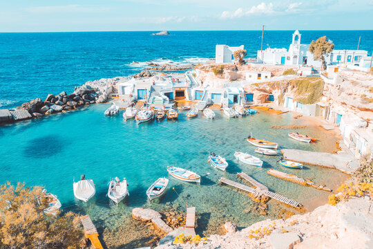Hafen von Mandrakia auf Milos 