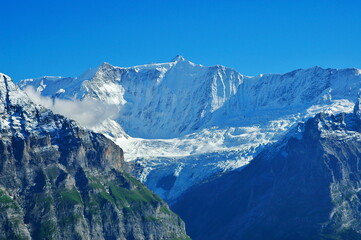 フィルストからのクラン・フィシェルオルヌの美しい眺め（スイス）