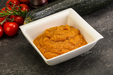 Vegetarian cuisine - Zucchini puree with herbs