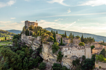 Vaison-la-Romaine, The Haute Ville, the medieval town, perched on the rocky outcrop cliff,...
