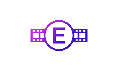 Fototapeta premium Initial Letter E Circle with Reel Stripes Filmstrip for Film Movie Cinema Production Studio Logo Inspiration
