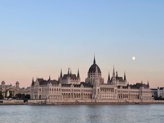 Obraz premium hungarian parliament
