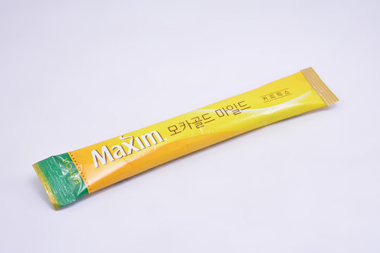 Maxim mocha gold coffee mix in Manila, Philippines