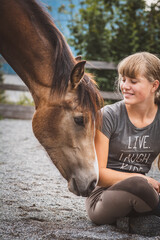 Fototapeta premium Mädchen & Pferde 