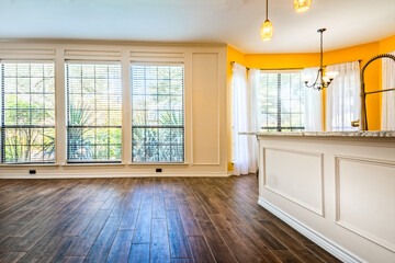 Modern living room and kitchen with an isle in a Texas home