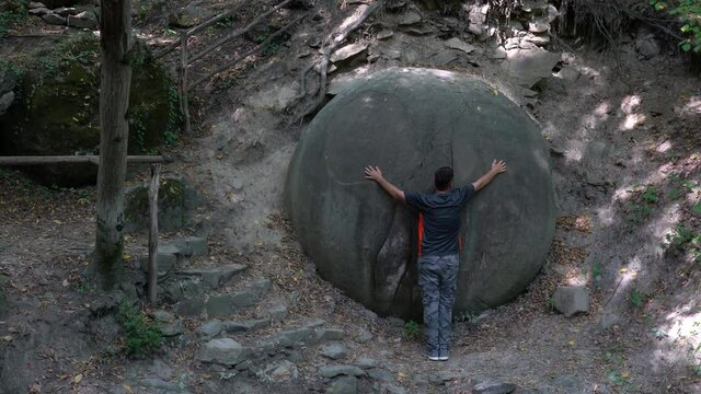 Mysterious Giant Round Stone Podubravlje, Zavidovici Bosnia and Herzegovina - (4K)