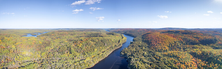 Fototapeta na wymiar Aerial view of the Montreal river and landscape in autumn