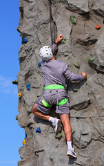 Climbing training of the mountaineer