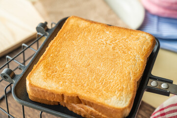 ホットサンド作り