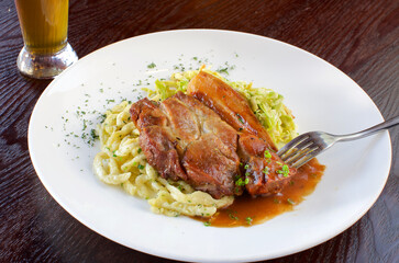 lamb chops with potatoes and pasta