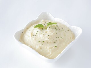 creamy mashed potato in bowl
