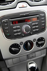 Automobile dashoboard