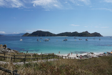 Fototapeta na wymiar view of the beach in cies islands