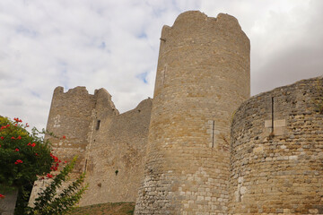 Fototapeta na wymiar Centre - Loiret - Yèvre-le-Chatel - Tour de l'ancienne forteresse
