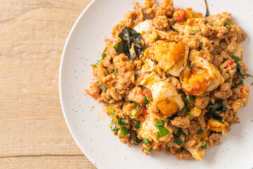 Stir Fried Minced Pork with Salted Egg