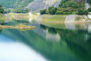 Obraz premium 名栗湖（埼玉県飯能市）