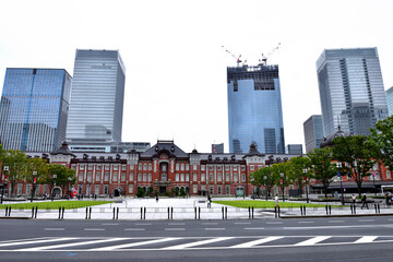 Fototapeta na wymiar 東京駅丸の内側の眺め