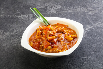 Meat goulash with vegetables