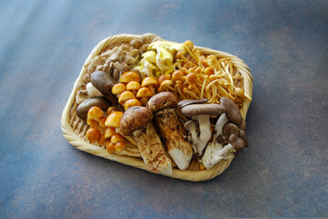 Many kinds of mushrooms Assorted